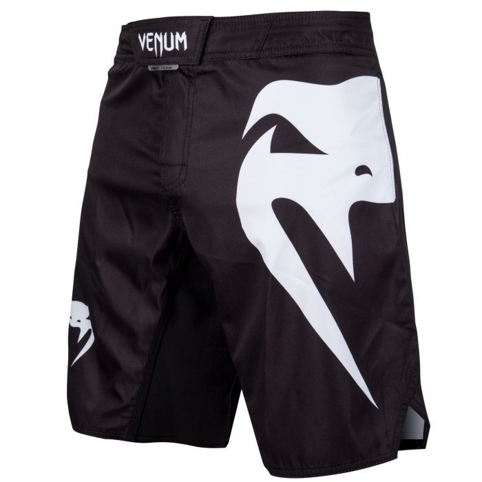 Шорти - Venum Light 3.0 Fightshorts - Black/White​